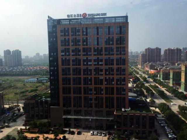 Jinjiang Inn Select Jiaxing Wanda Plaza Exterior photo